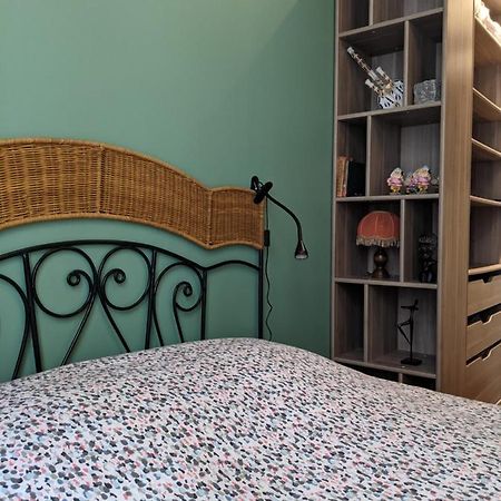 Private Acces To The All Flat. Charming Parisian. Экстерьер фото