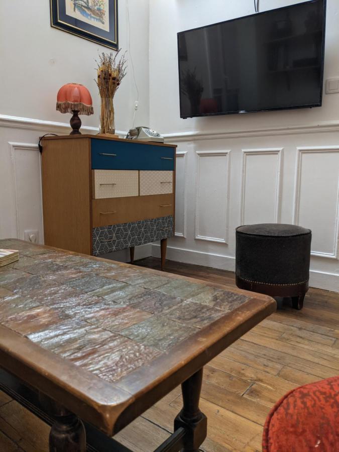 Private Acces To The All Flat. Charming Parisian. Экстерьер фото