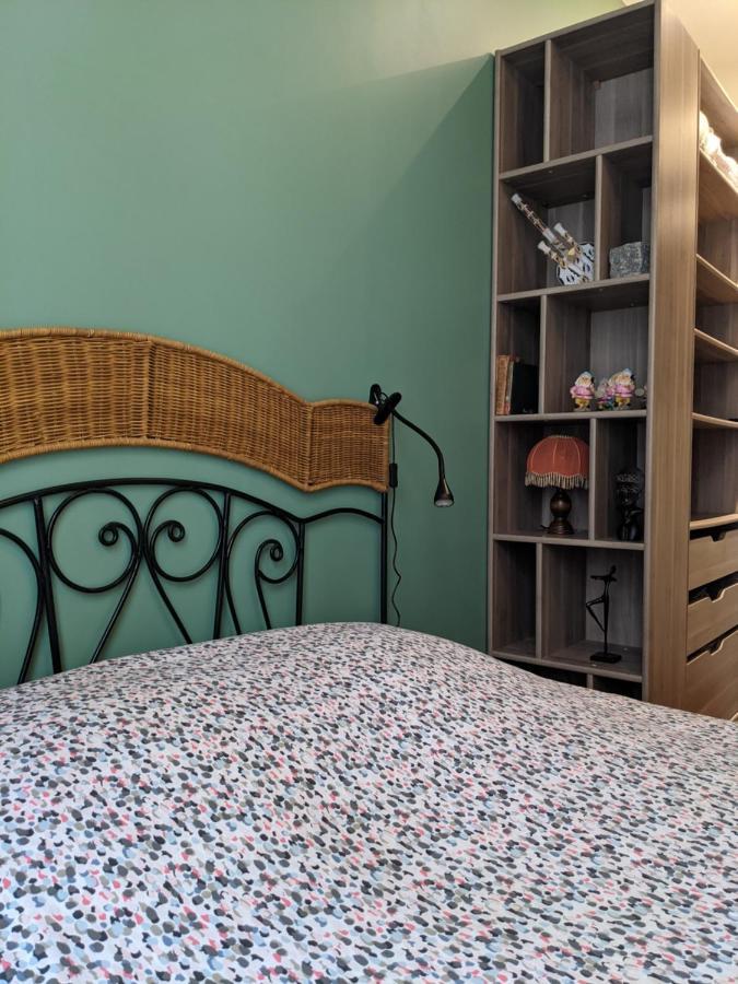 Private Acces To The All Flat. Charming Parisian. Экстерьер фото